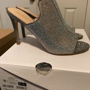 Eteraria shoes by Aldo